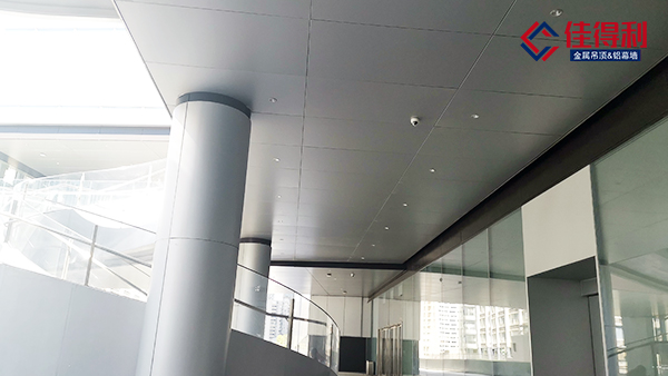 為什么鋁單板幕墻成為現(xiàn)代建筑的中流砥柱？